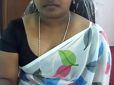 Snapshot of telugu_indhu_0001 chatting on 03-07-26, 04:53 telugu indhu 0001 online show from 03-07-26, 04:53