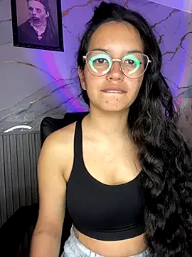 Rosita forever  online show from 10-23-25, 07:23