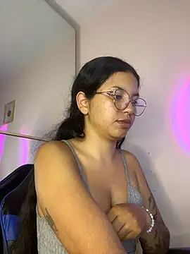 Rosita forever  online show from 03-29-26, 04:18