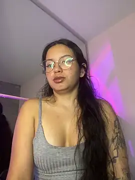 Rosita forever  online show from 04-18-26, 07:58