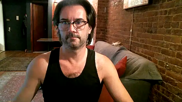 Johnny Bottoms online show from 12-20-24, 06:56