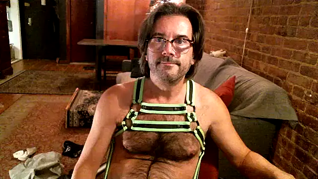 Johnny Bottoms online show from 12-20-24, 10:00