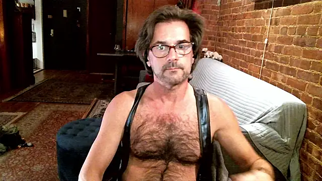 Johnny Bottoms online show from 12-18-25, 11:44