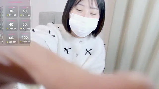 UYU man online show from 02-05-25, 04:03