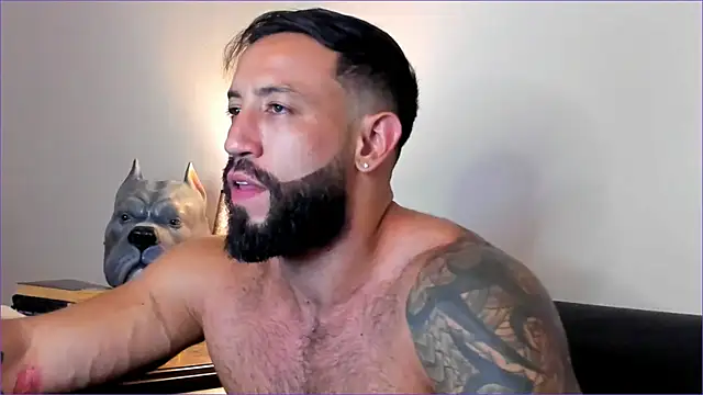 Snapshot of BradLeon_ chatting on 09-24-25, 11:52 BradLeon online show from 09-24-25, 11:52