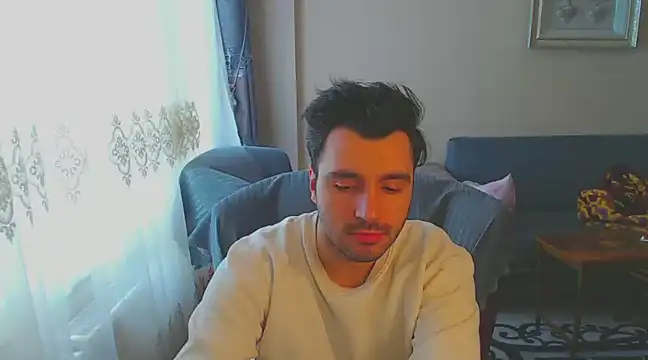 handsomeee04 online show from 01-06-25, 12:57