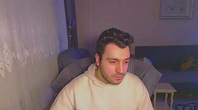 handsomeee04 online show from 02-14-25, 10:04