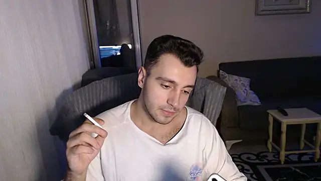 handsomeee04 online show from 09-15-25, 10:21