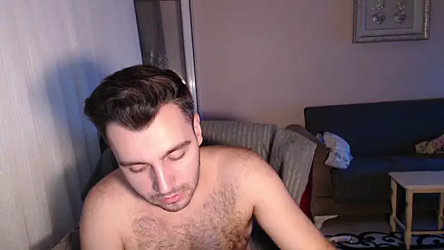 handsomeee04 online show from 09-18-25, 09:39