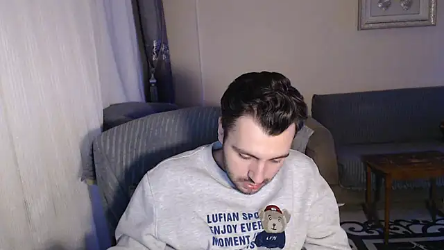 handsomeee04 online show from 10-13-25, 02:33