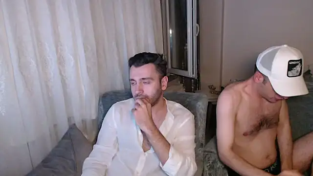 handsomeee04 online show from 06-27-26, 10:59