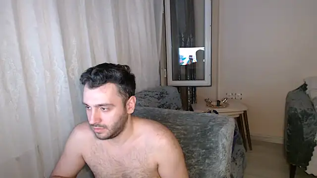 handsomeee04 online show from 06-30-26, 10:11