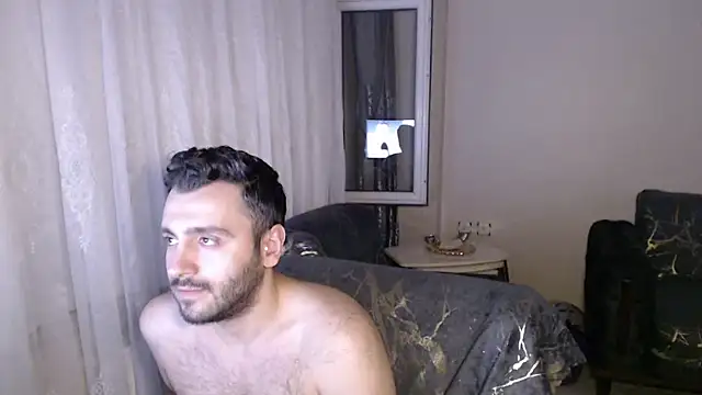 handsomeee04 online show from 07-07-26, 11:20