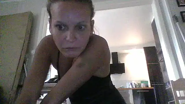 Kennethkine online show from 10-16-25, 08:37