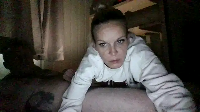 Kennethkine online show from 06-13-26, 03:26
