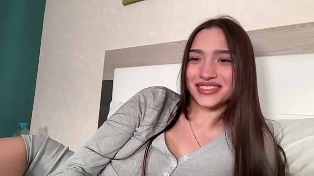 Snapshot of MilenaMilven chatting on 03-20-25, 06:53 MilenaMilven online show from 03-20-25, 06:53