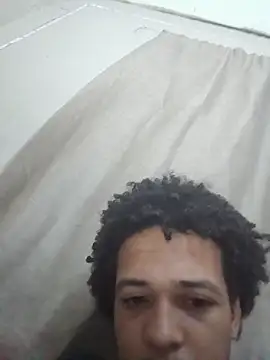 Snapshot of TheRiseOfDick chatting on 04-06-26, 09:05 TheRiseOfDick online show from 04-06-26, 09:05