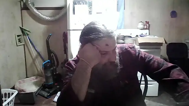 Snapshot of zaneporter46 chatting on 01-08-26, 03:42 zaneporter46 online show from 01-08-26, 03:42