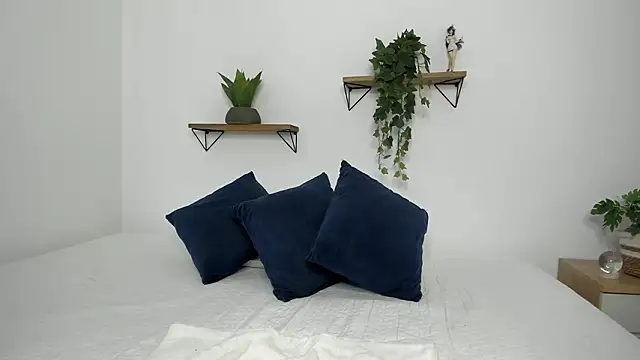 Snapshot of naughty_1girl chatting on 02-20-26, 08:53 naughty 1girl online show from 02-20-26, 08:53