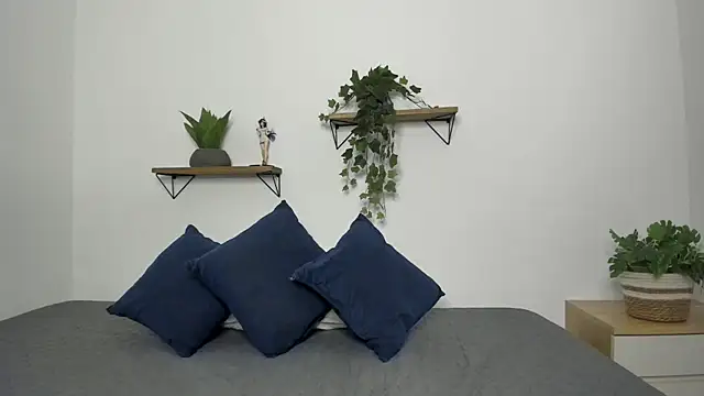 Snapshot of naughty_1girl chatting on 04-07-26, 01:39 naughty 1girl online show from 04-07-26, 01:39