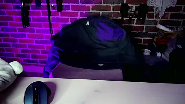 Heleneecesmecs2 online show from 01-29-25, 01:27