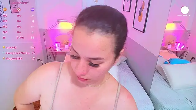 Snapshot of MommyHelpsmee chatting on 01-22-25, 07:57 MommyHelpsmee online show from 01-22-25, 07:57