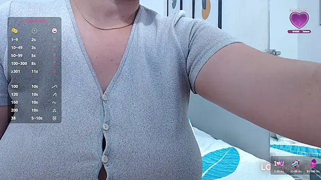 Snapshot of MommyHelpsmee chatting on 01-24-25, 08:11 MommyHelpsmee online show from 01-24-25, 08:11