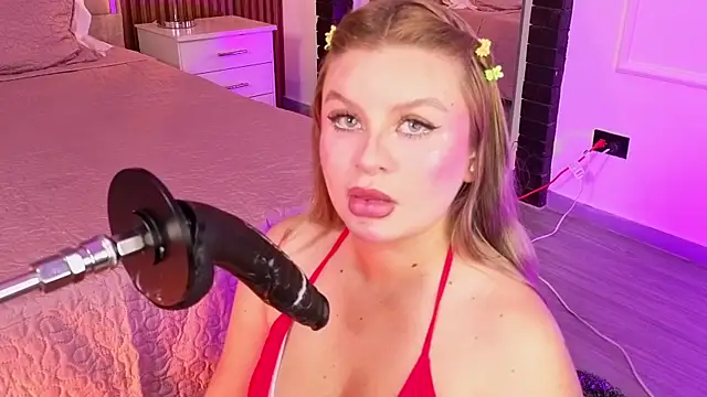 LolaAngellx online show from 07-13-26, 08:33