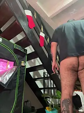 El Titan1998 online show from 01-02-25, 07:51