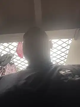 El Titan1998 online show from 02-28-25, 06:52