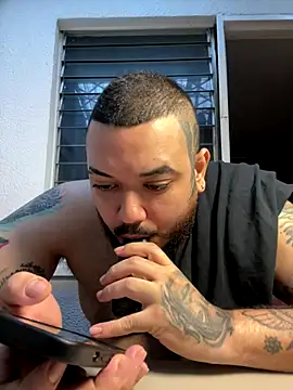 El Titan1998 online show from 12-14-25, 11:59