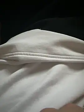 Snapshot of Dvddd chatting on 11-08-25, 02:50 Dvddd online show from 11-08-25, 02:50