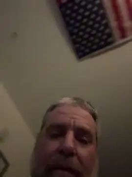 Snapshot of Jefloves68 chatting on 09-26-25, 04:38 Jefloves68 online show from 09-26-25, 04:38