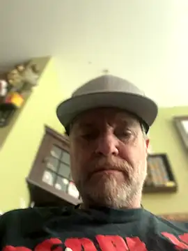 Snapshot of Jefloves68 chatting on 10-26-25, 05:08 Jefloves68 online show from 10-26-25, 05:08