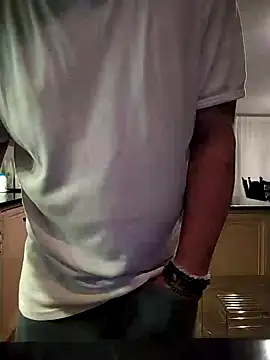 Snapshot of kevincumporn chatting on 02-24-26, 04:49 kevincumporn online show from 02-24-26, 04:49