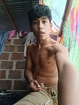 Andres123cv online show from 05-20-26, 03:29