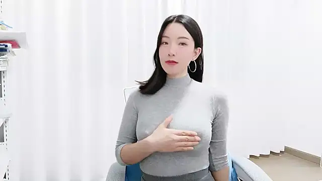 Snapshot of Lucky-kaka999 chatting on 09-22-25, 12:51 Lucky-kaka999 online show from 09-22-25, 12:51