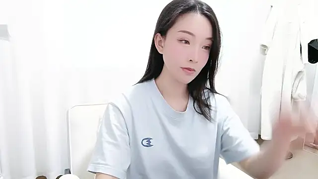 Snapshot of Lucky-kaka999 chatting on 12-01-25, 03:00 Lucky-kaka999 online show from 12-01-25, 03:00