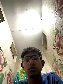 Snapshot of Cocaineandweed45 chatting on 11-15-25, 06:22 Cocaineandweed45 online show from 11-15-25, 06:22