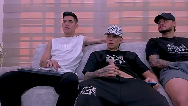 hell twink online show from 12-26-24, 07:49