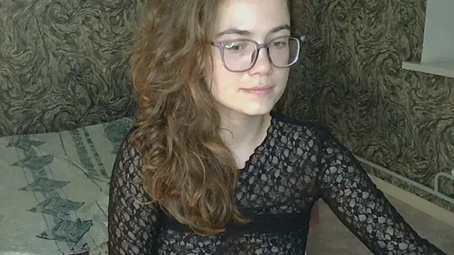 Snapshot of CurlyNed chatting on 02-03-25, 03:49 CurlyNed online show from 02-03-25, 03:49