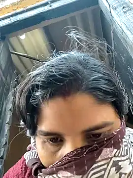 Snapshot of sweet_suman chatting on 12-05-25, 04:21 sweet suman online show from 12-05-25, 04:21