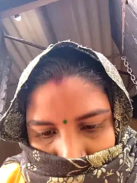 Snapshot of sweet_suman chatting on 12-16-25, 04:17 sweet suman online show from 12-16-25, 04:17