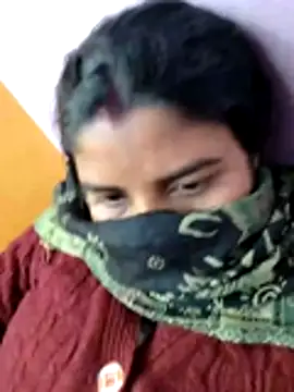 Snapshot of sweet_suman chatting on 12-22-25, 04:31 sweet suman online show from 12-22-25, 04:31