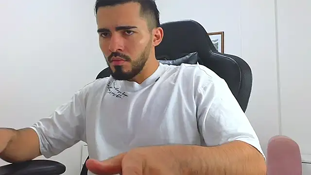 Massimoo 07 online show from 01-30-25, 07:59