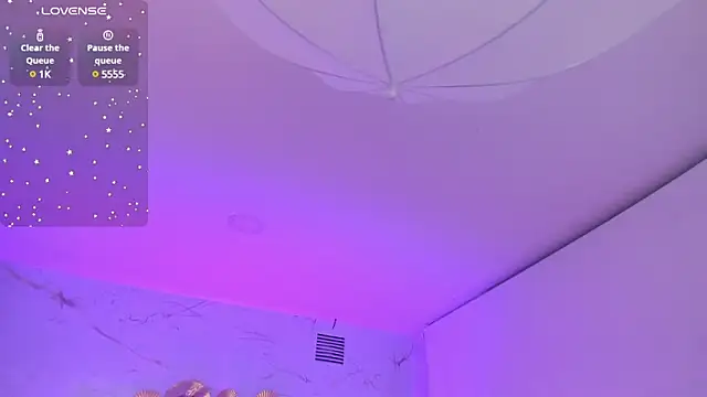 Snapshot of stefany_duque1_ chatting on 03-15-25, 02:46 stefany duque1 online show from 03-15-25, 02:46