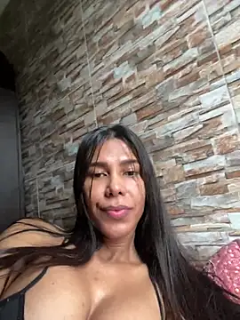 Ebonyxprincess  online show from 07-04-26, 02:56