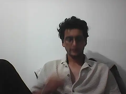 Snapshot of Juman1980 chatting on 03-30-26, 05:08 Juman1980 online show from 03-30-26, 05:08