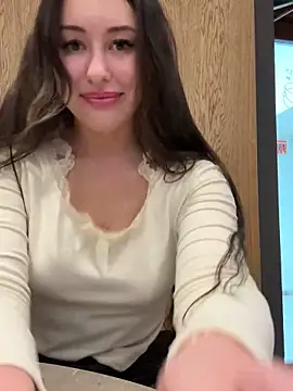 Snapshot of AndreaMood chatting on 01-10-25, 12:58 AndreaMood online show from 01-10-25, 12:58