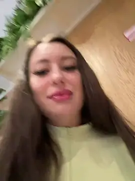 Snapshot of AndreaMood chatting on 01-28-25, 02:43 AndreaMood online show from 01-28-25, 02:43